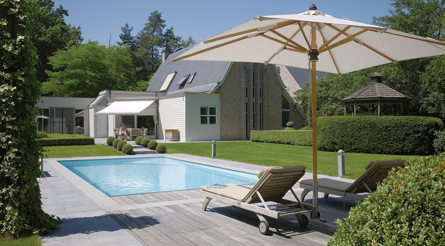 zwembaden - binnenzwembad en buitenzwembad: Lichtaart (Kasterlee), Turnhout en Antwerpen